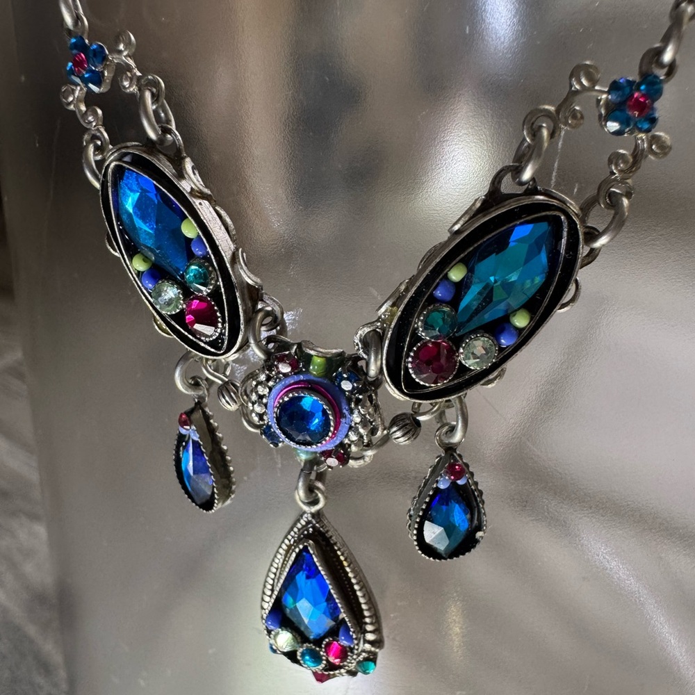 Vibrant Blue Firefly Necklace